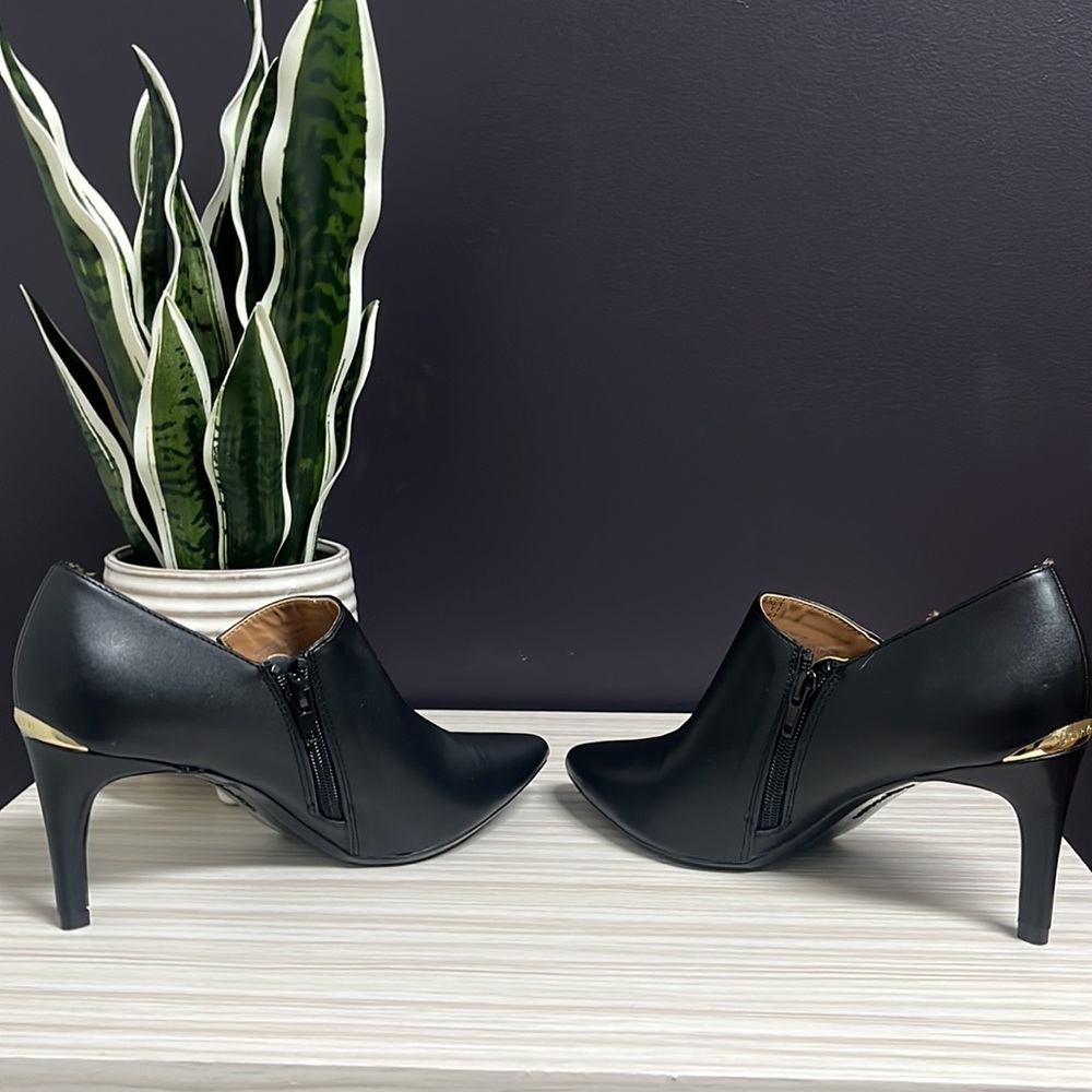 WOMENS SHOES—-CALVIN KLEIN!! EUC 🖤 - Picture 5 of 11